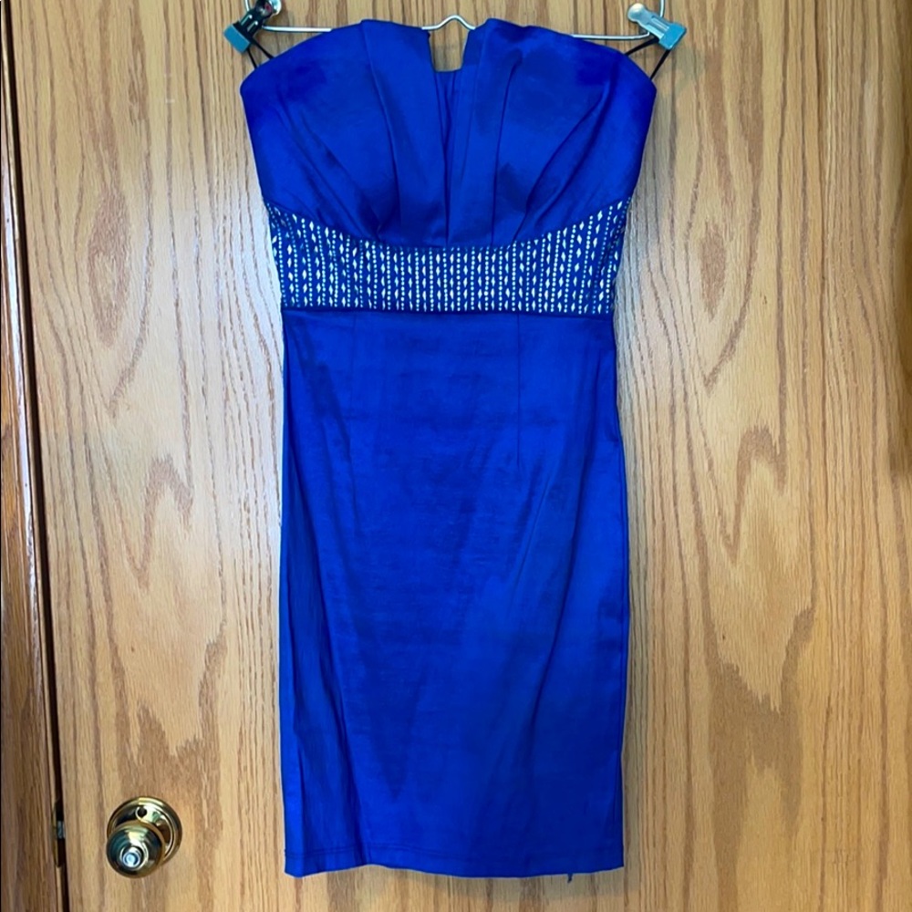 Royal blue strapless formal dress